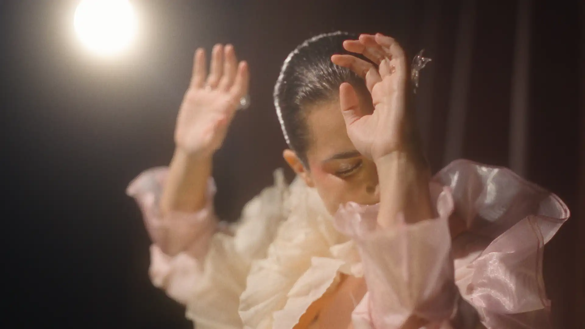 Rocio Manzur con los reflectores